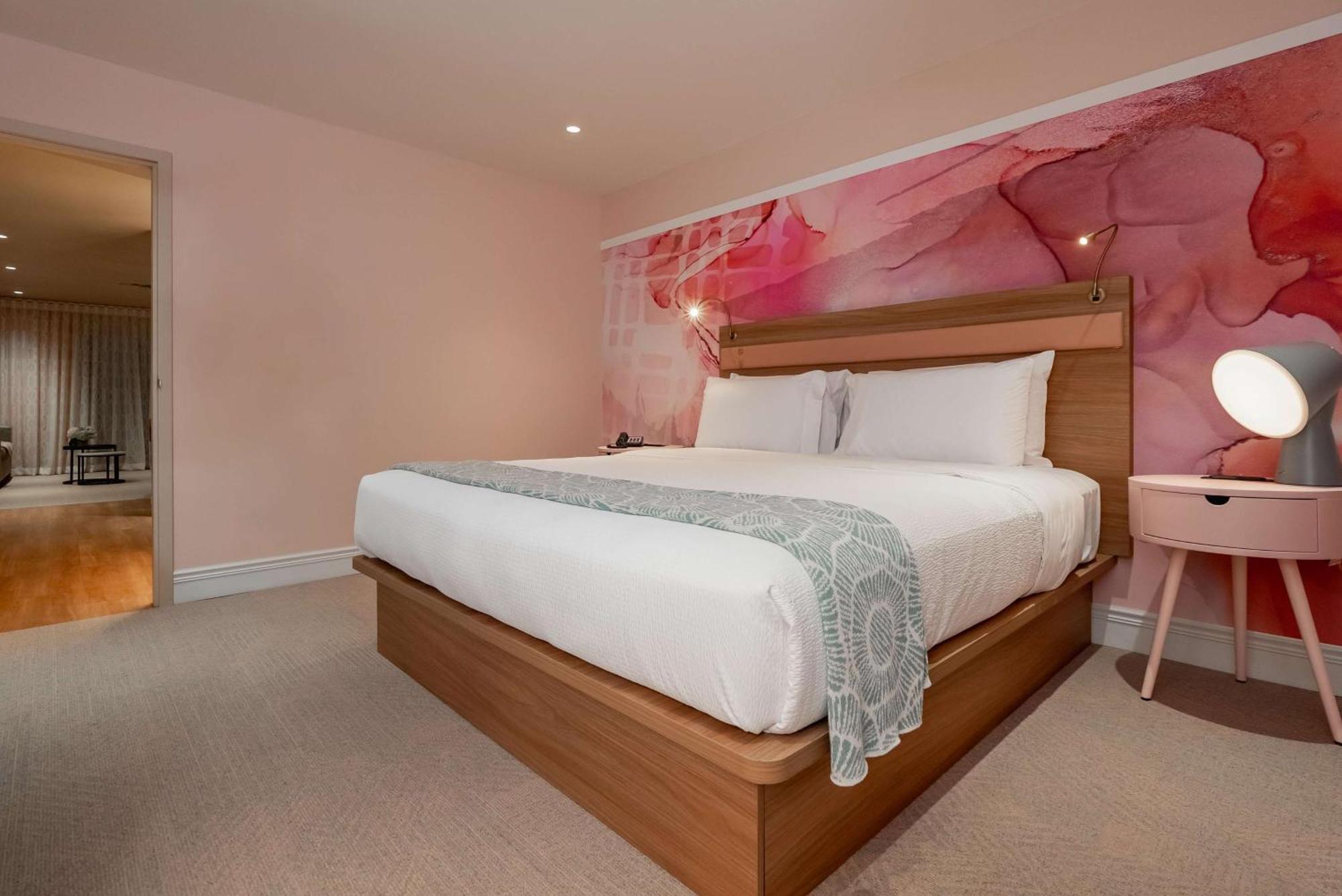 The Bentley Hotel Southampton, Part Of Jdv By Hyatt Exterior photo